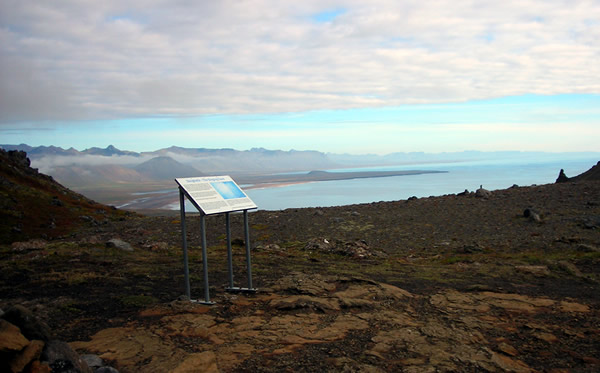 Beautiful iceland, and the singing cave home